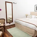 Prato 4*