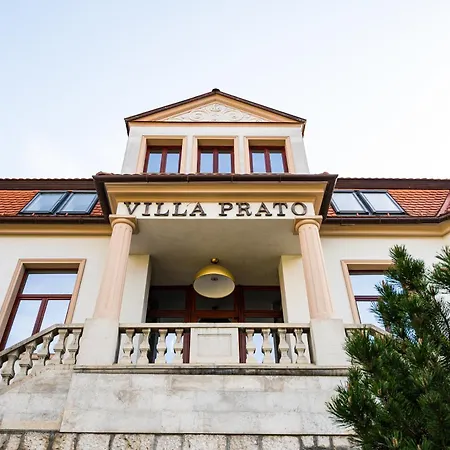 Prato Konukevi Braşov