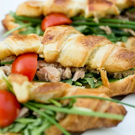 Prato Πανσιόν