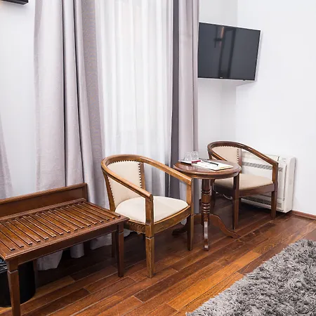 Πανσιόν Prato