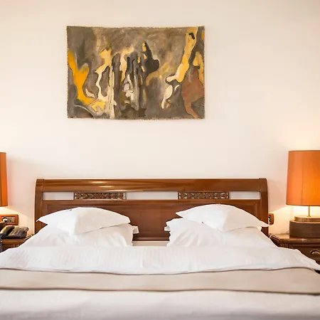 Πανσιόν Prato