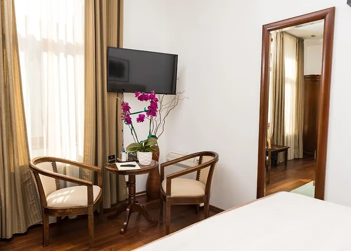 Guest house Prato 4*