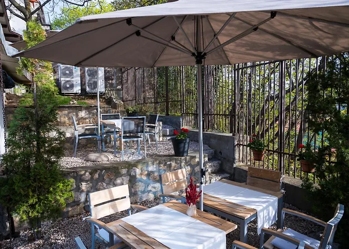 招待所 普拉托别墅酒店 4*